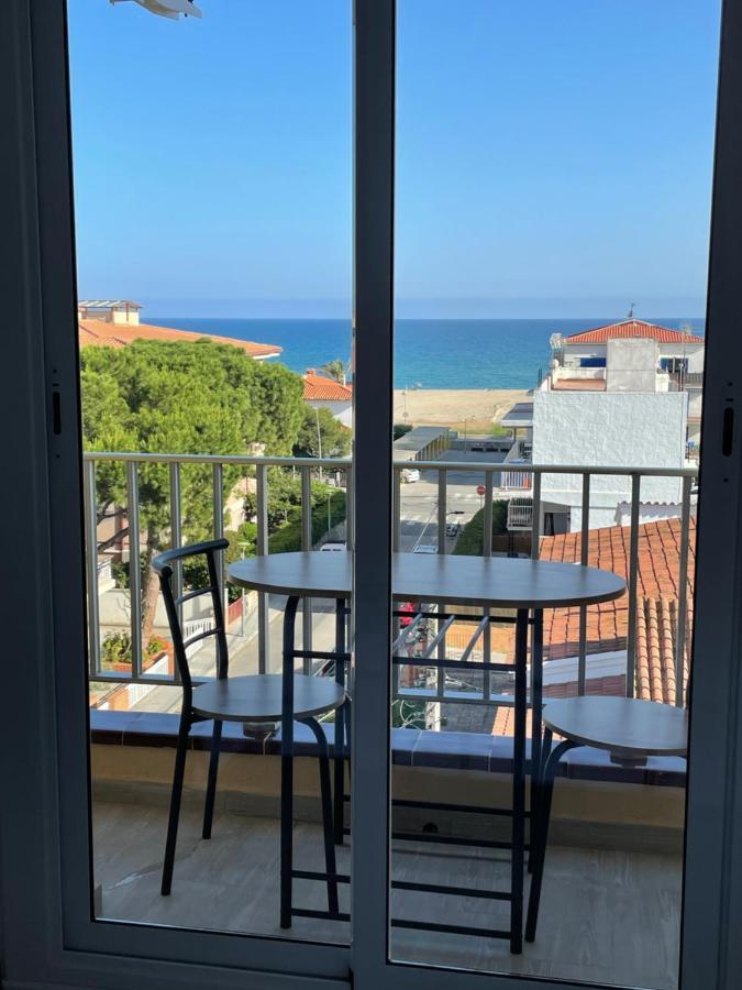 Acogedor Estudio En La Playa, Con Vistas Al Mar, Y Piscina Comunitaria Sant Salvador Exteriör bild